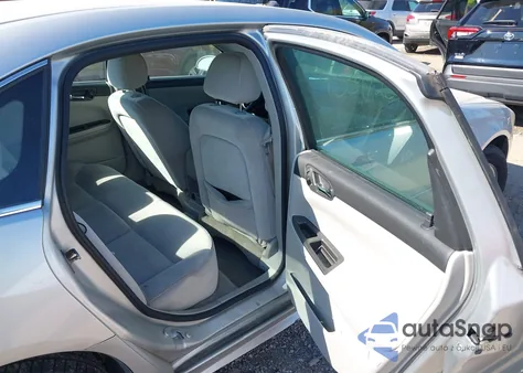 2009 Chevrolet Impala Lt z USA, uszkodzony, nr VIN 2G1WT57K691326224